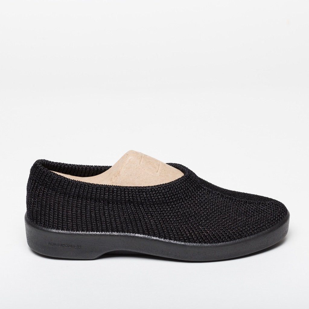 Almada Black Slip Ons | Size 37